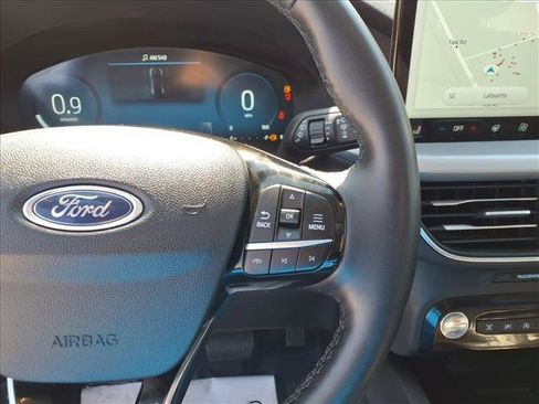 Used 2022 Ford Escape Titanium AWD/4WD image 23