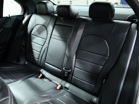 Used 2019 Mercedes-Benz C 300 4MATIC Sedan image 29