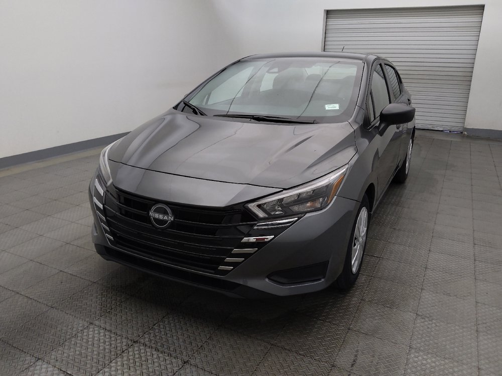 Used 2025 Nissan Versa S w/ Trunk Package FWD image 15