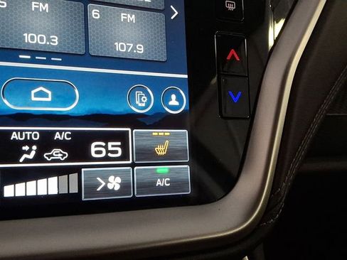 Certified 2025 Subaru Outback Premium image 24