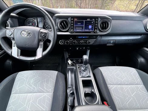 Used 2023 Toyota Tacoma TRD Off-Road AWD/4WD image 14