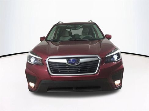 Used 2021 Subaru Forester Premium w/ Popular Package #1 AWD/4WD image 3