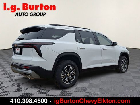 New 2026 Chevrolet Traverse LT w/ LPO, Floor Liner Package FWD image 4
