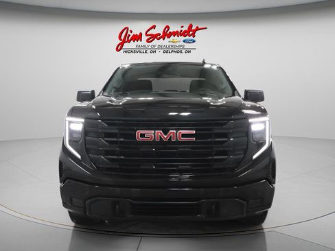 Used 2024 GMC Sierra 1500 Pro w/ Graphite Edition AWD/4WD image 3