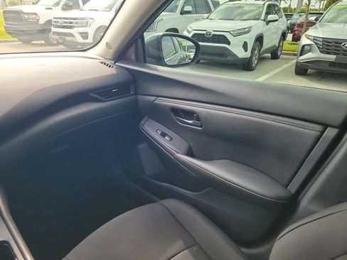 Used 2025 Nissan Sentra S FWD image 13