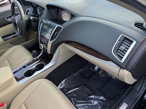 Used 2020 Acura TLX 2.4L image 22