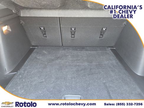 Used 2025 Chevrolet Trax LT w/ LPO, Blackout Package FWD image 14