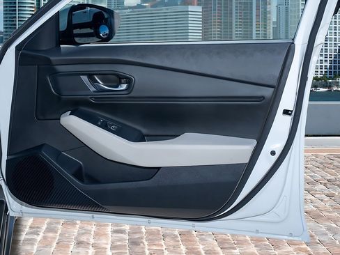 Certified 2023 Honda Accord EX image 13