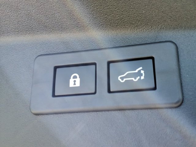New 2026 Subaru Outback Touring XT AWD/4WD image 9