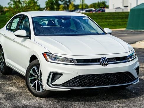 New 2025 Volkswagen Jetta S image 2