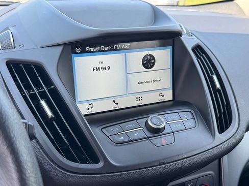 Used 2019 Ford Escape SE AWD/4WD image 25