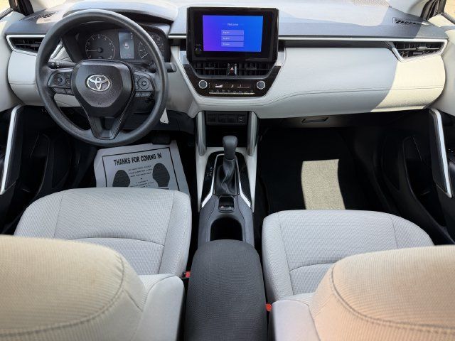 Used 2025 Toyota Corolla Cross AWD Hybrid image 9