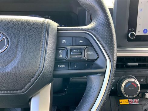 Used 2025 Toyota 4Runner TRD Off-Road AWD/4WD image 24