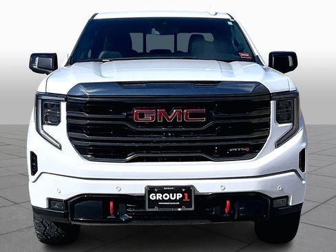Used 2023 GMC Sierra 1500 AT4 w/ AT4 Preferred Package image 4