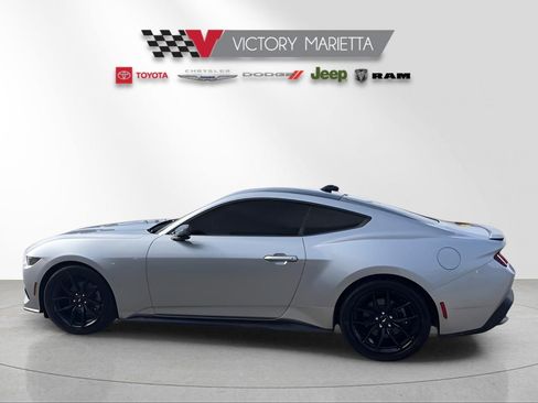 Used 2024 Ford Mustang Coupe image 1