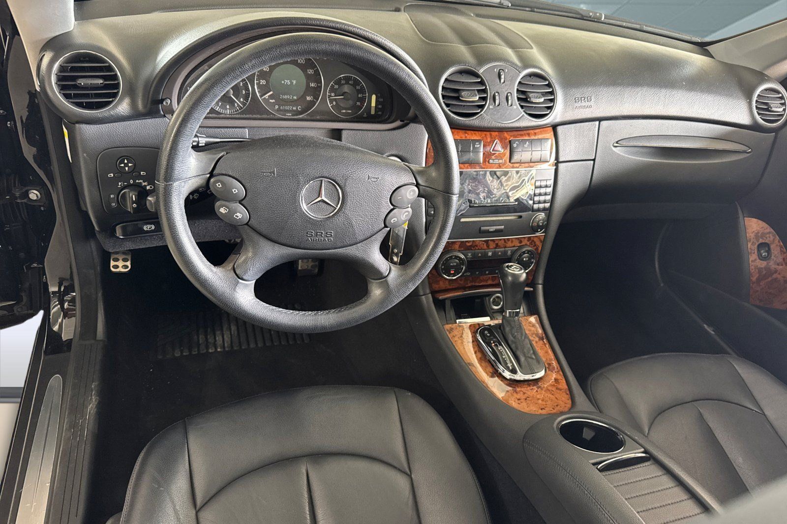 Used 2007 Mercedes-Benz CLK 350 Coupe image 25