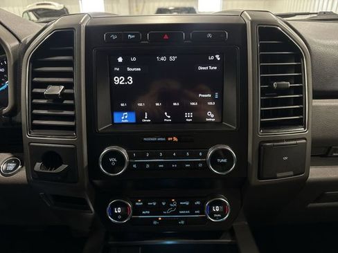 Used 2019 Ford Expedition XLT AWD/4WD image 16