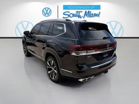 Certified 2024 Volkswagen Atlas SEL Premium R-Line AWD/4WD image 5