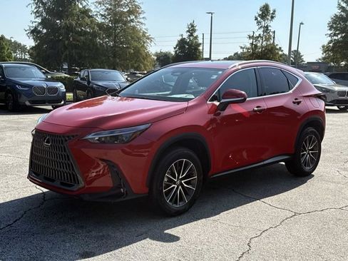 Used 2024 Lexus NX 250 FWD image 7