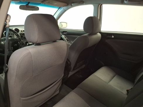 Used 2005 Toyota Matrix XR w/ Extra Value Pkg 1 FWD image 16