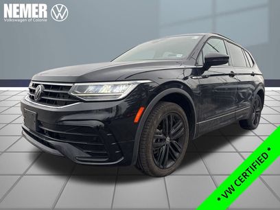 Certified 2022 Volkswagen Tiguan SE R-Line