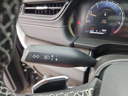 New 2026 Jeep Grand Cherokee L Limited AWD/4WD image 29