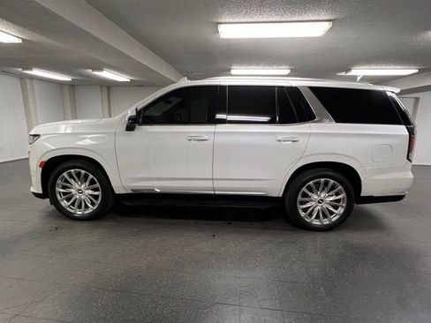 Certified 2024 Cadillac Escalade Premium Luxury w/ Performance Package AWD/4WD image 2
