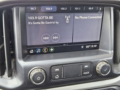 Used 2019 Chevrolet Colorado LT image 16