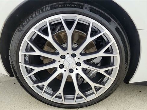 Used 2025 Mercedes-Benz SL 43 AMG w/ Driver Assistance Package image 52