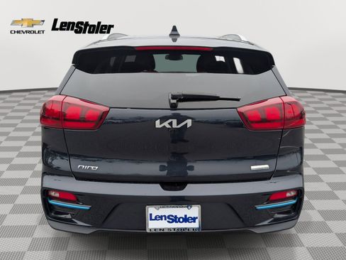 Used 2022 Kia Niro EX w/ Cold Weather Package FWD image 4