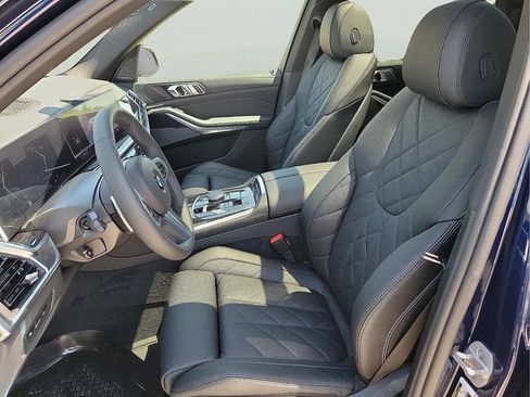 Used 2026 BMW X5 xDrive40i w/ M Sport Package AWD/4WD image 19