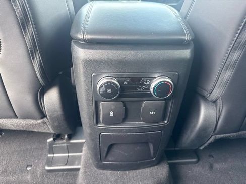 Used 2023 Ford Explorer XLT w/ Equipment Group 202A AWD/4WD image 12