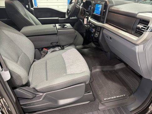 Used 2025 Ford F350 XLT w/ 360-Degree Camera Package image 8