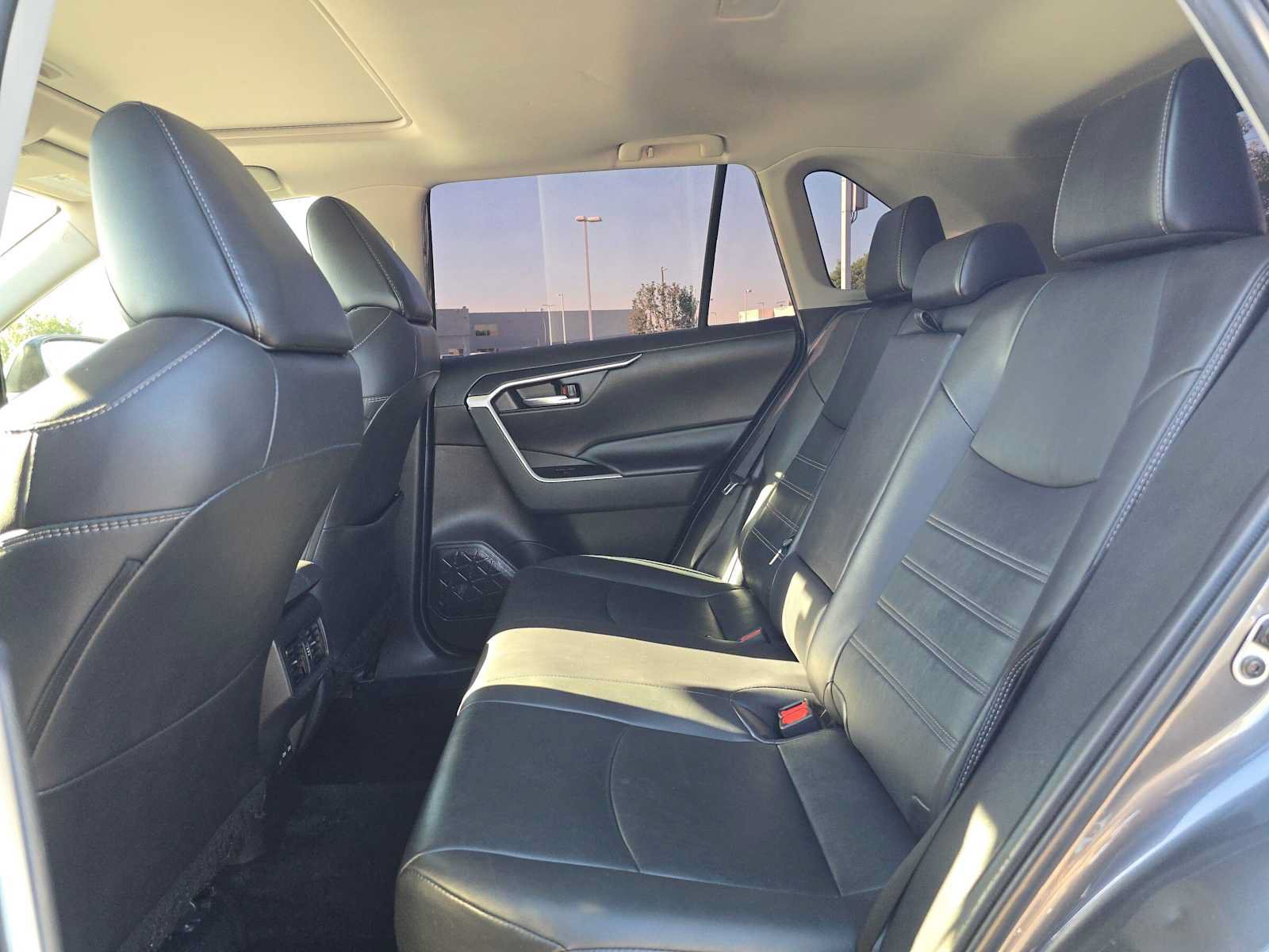 Certified 2022 Toyota RAV4 XLE Premium FWD image 13