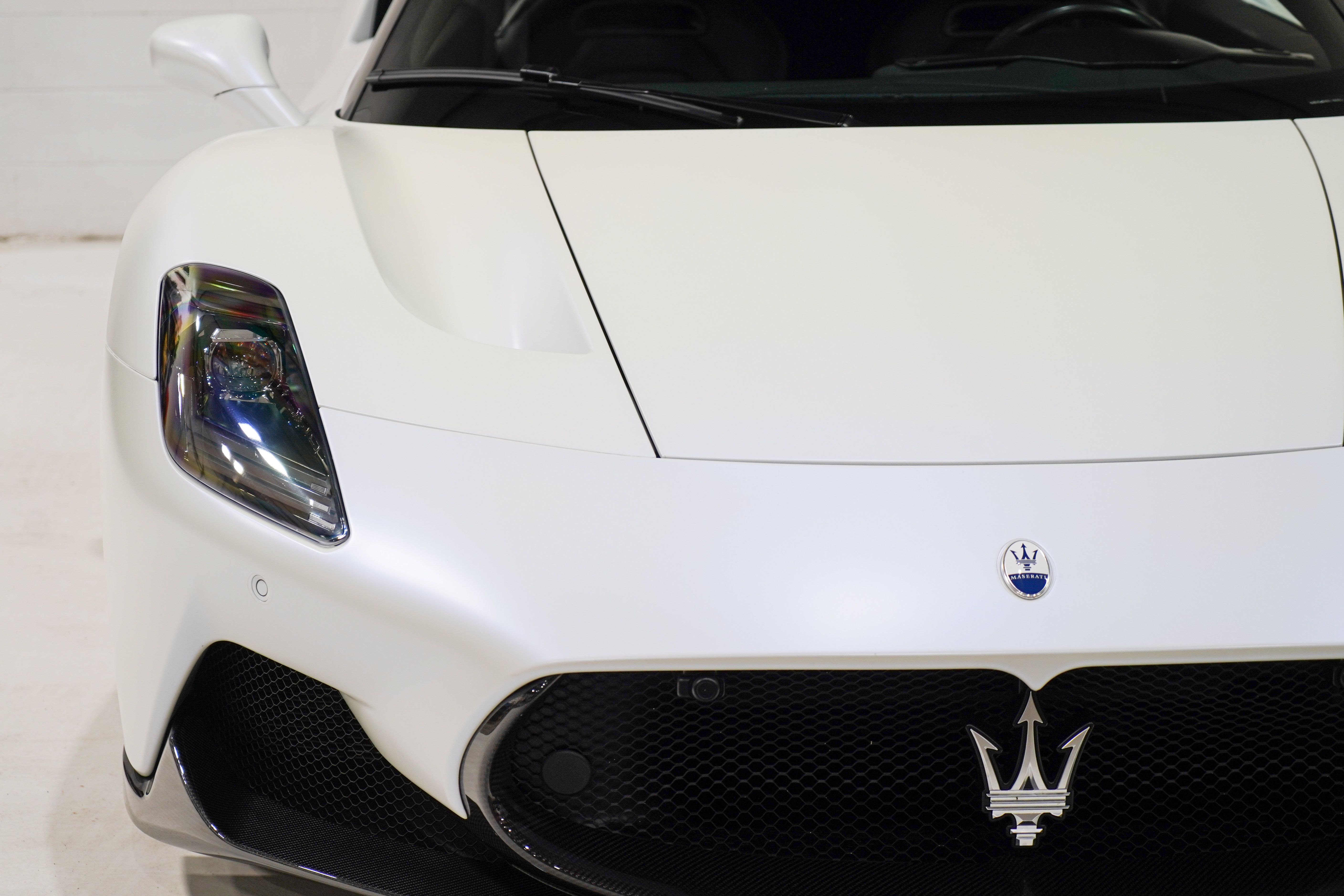 Used 2023 Maserati MC20 Coupe RWD image 33