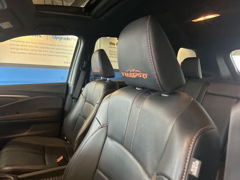 Used 2023 Honda Passport TrailSport image 10