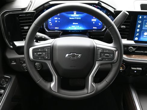 Used 2026 Chevrolet Silverado 2500 LT w/ Trail Boss Package AWD/4WD image 30