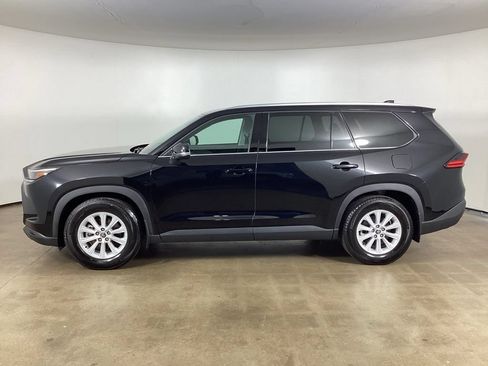 Used 2025 Toyota Grand Highlander AWD Hybrid image 10