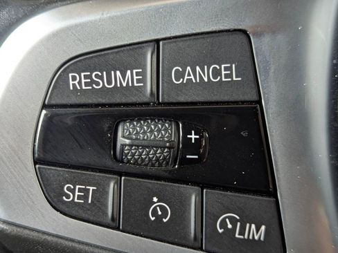 Used 2021 BMW M3 Competition image 16