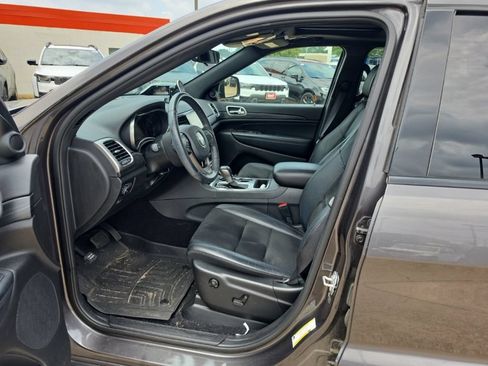 Used 2021 Jeep Grand Cherokee Laredo X RWD image 15
