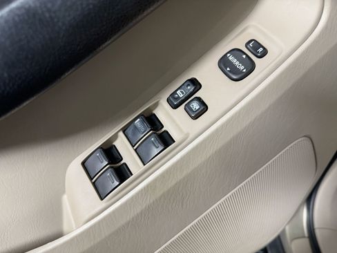 Used 2006 Toyota 4Runner SR5 image 19