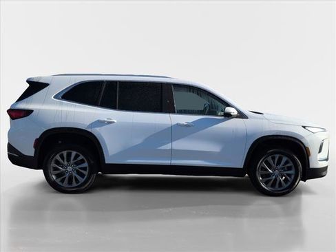 New 2026 Buick Enclave Preferred image 3