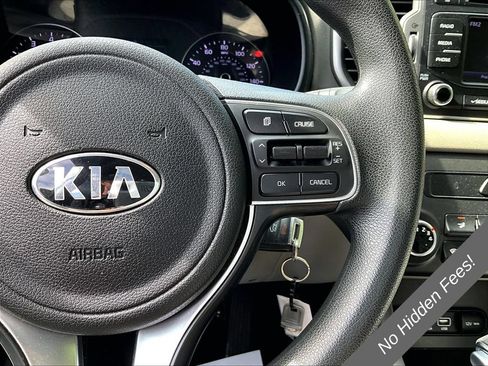Used 2018 Kia Sportage LX AWD/4WD image 16