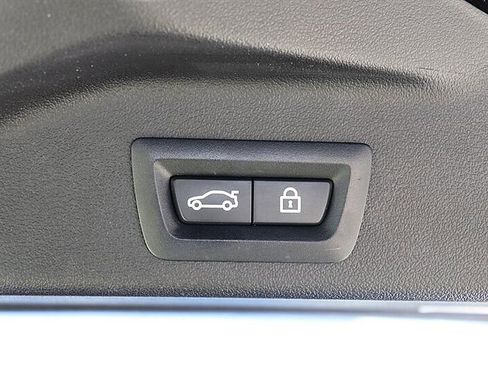 Used 2019 BMW X5 xDrive50i w/ M Sport Package AWD/4WD image 62