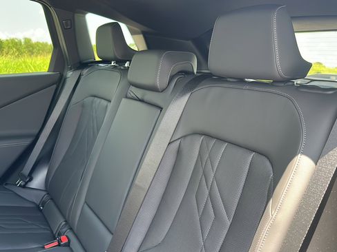 New 2026 BMW X3 xDrive30 w/ Premium Package image 16