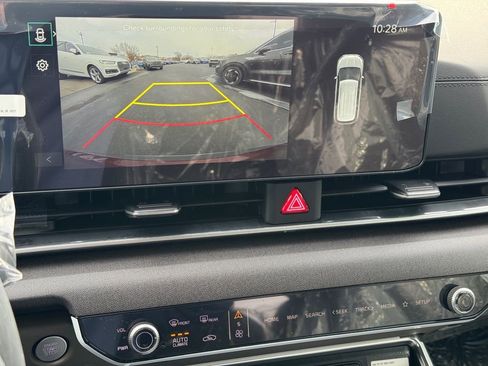 New 2026 Kia Carnival EX image 20