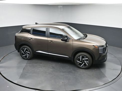 New 2026 Nissan Kicks SV image 42