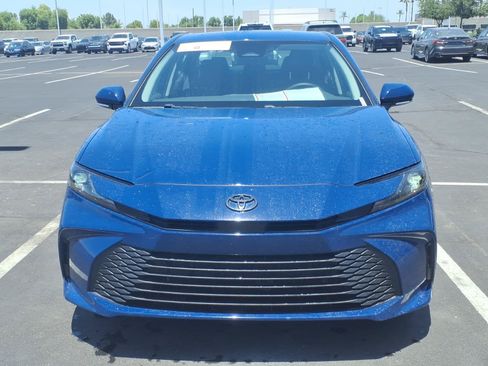Used 2025 Toyota Camry LE FWD image 2
