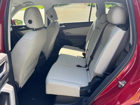 Used 2019 Volkswagen Tiguan S FWD image 13