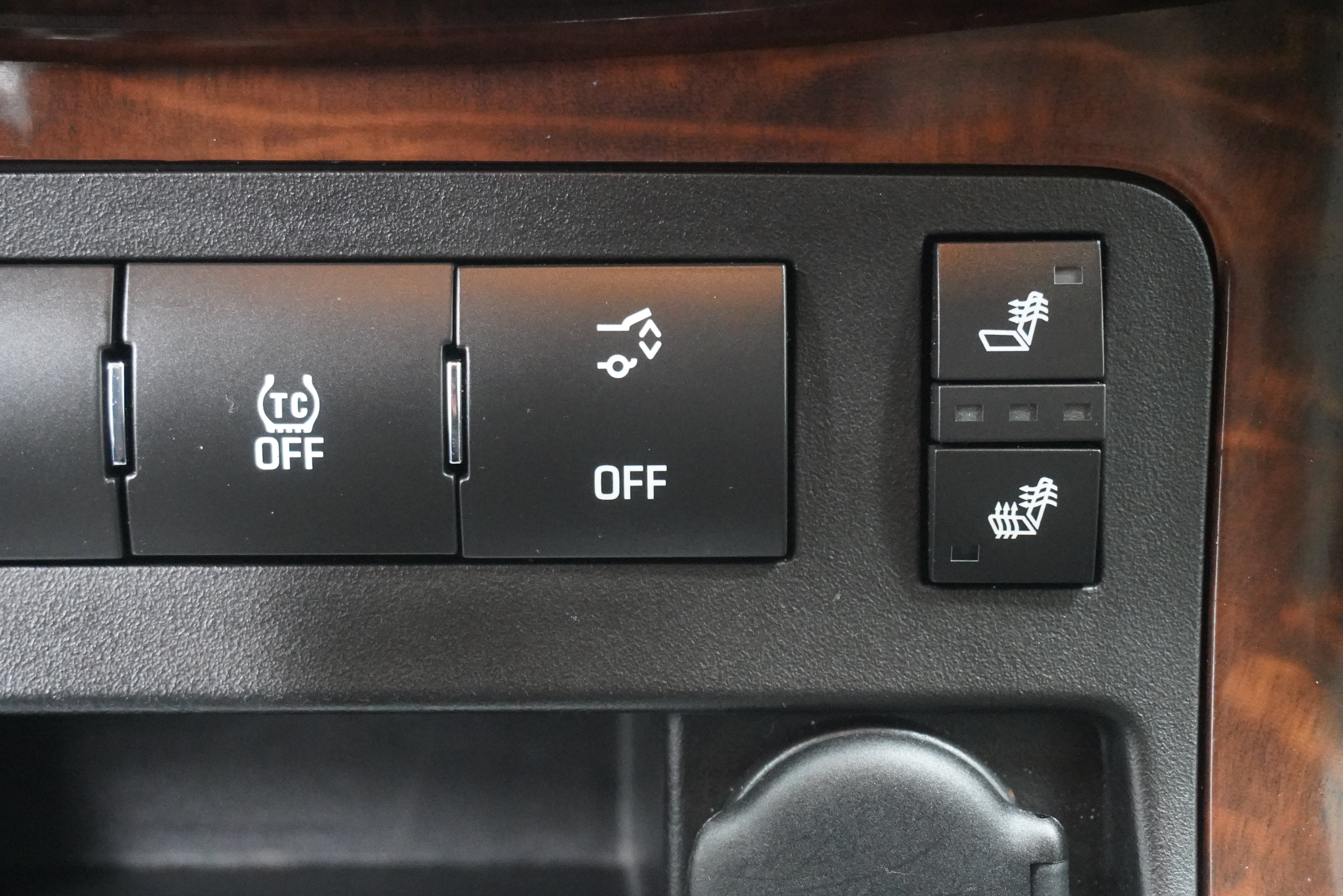 Used 2013 Buick Enclave Leather FWD image 23